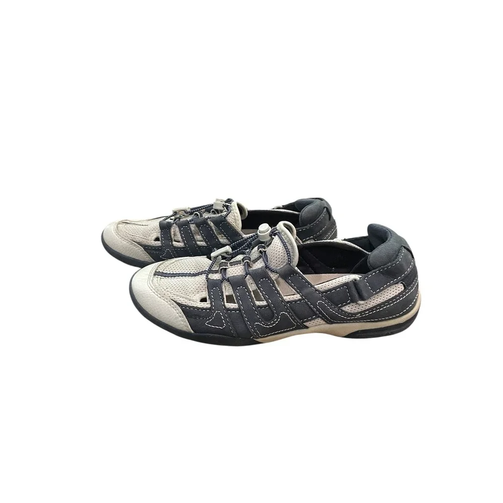Clarks Breathable Slip On Comfort Loafers Casual Shoes Women's‎ Size 8